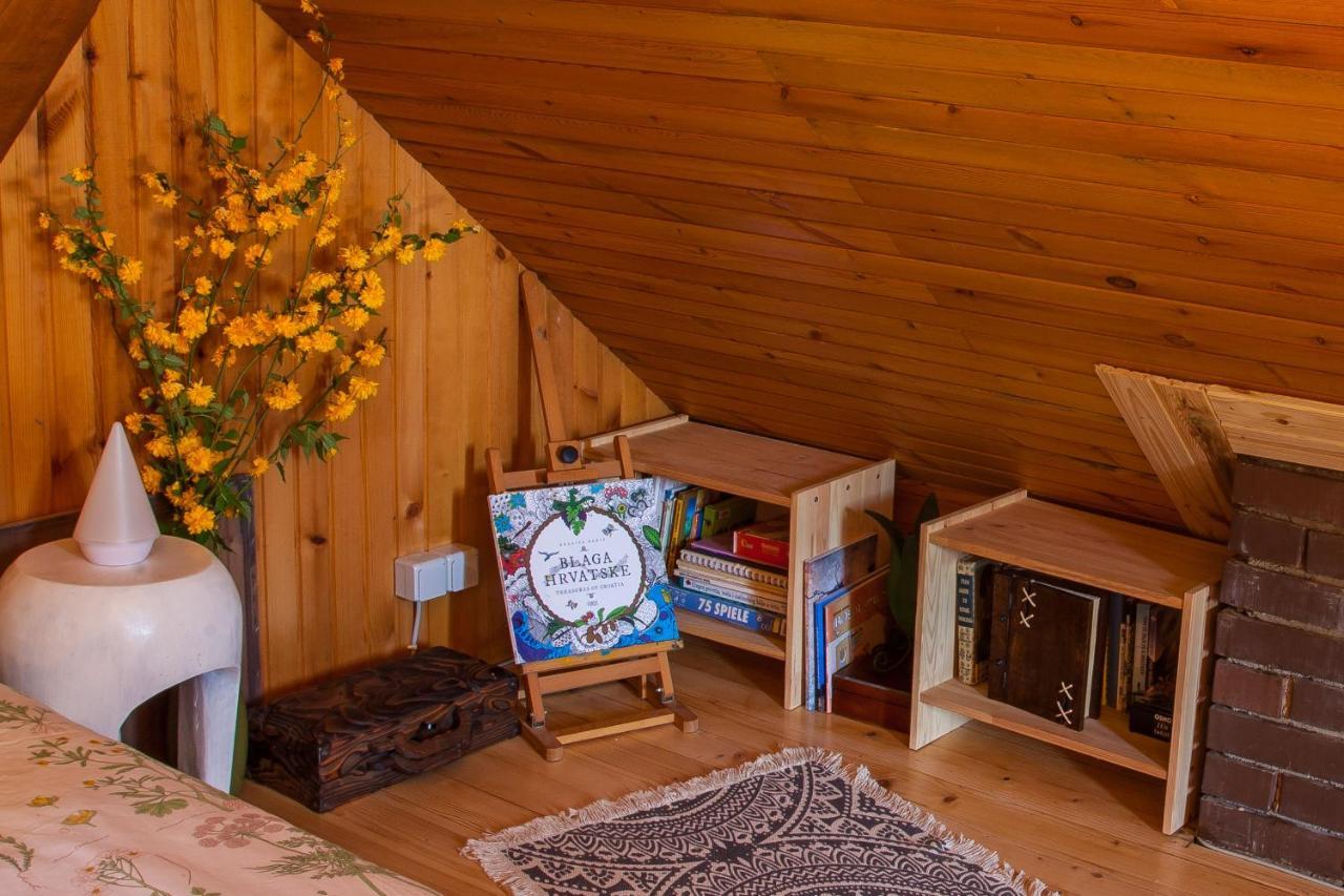 Na Okic - A Private Forest Oasis Sveti Martin pod Okicem Luaran gambar